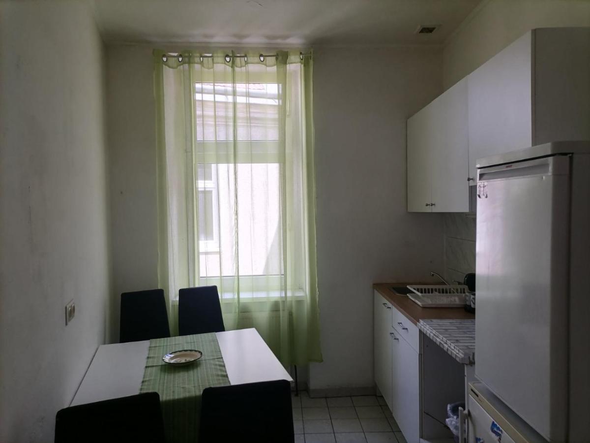 Central City Apartment 131 Відень Екстер'єр фото